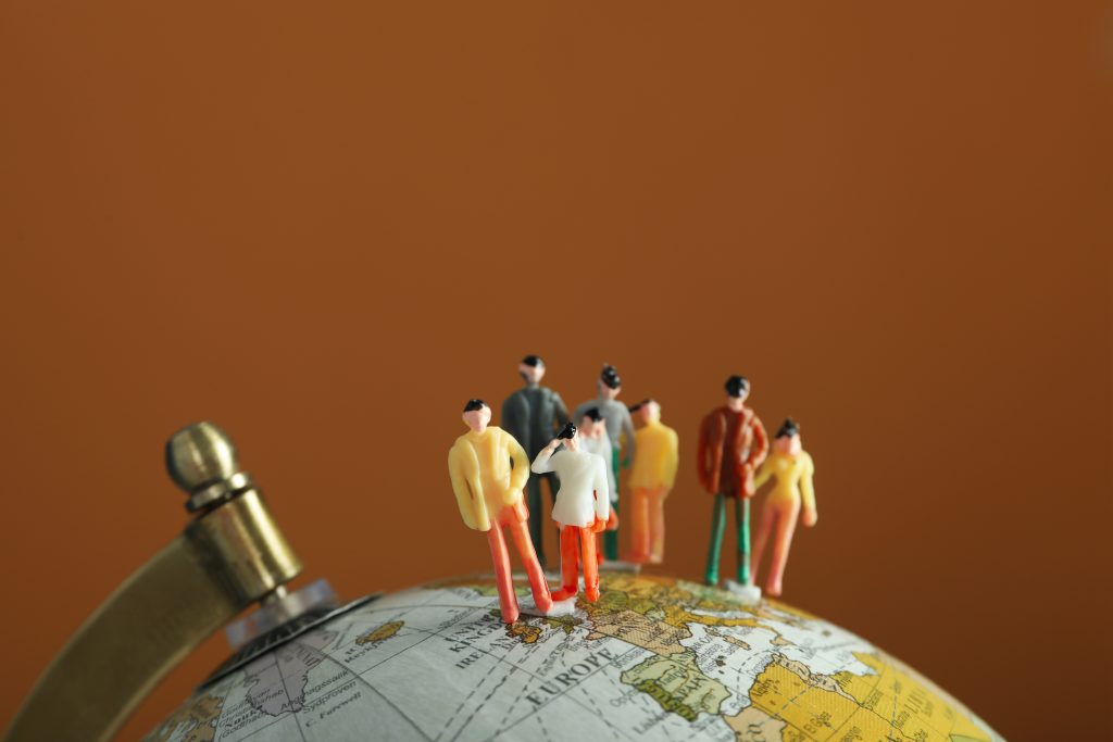 Cross-Border Hiring Without Chaos: A Global Screening Policy Template